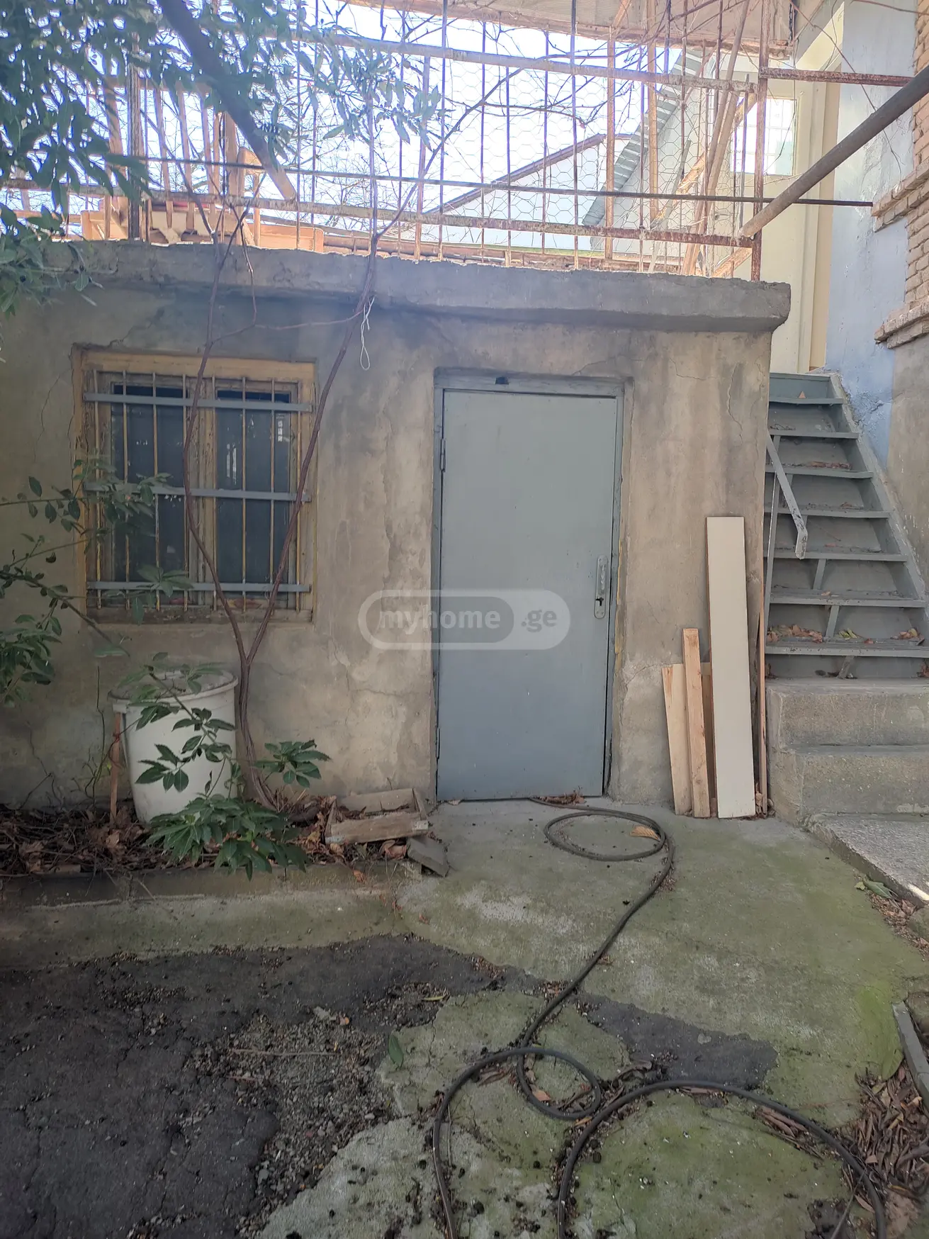 6 Room Private House For Sale view 7