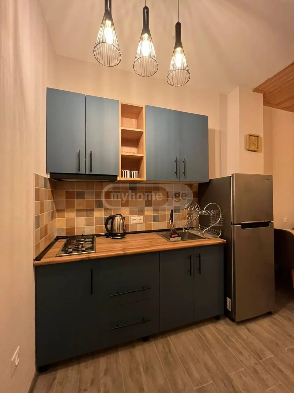 2 Room Apartment For Rent view 7