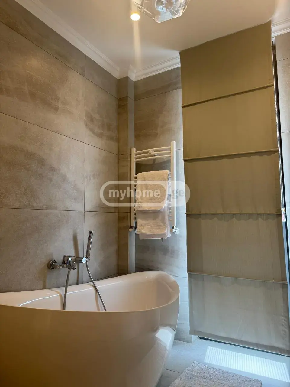 10+ Room Private House For Rent In Mtatsminda view 5