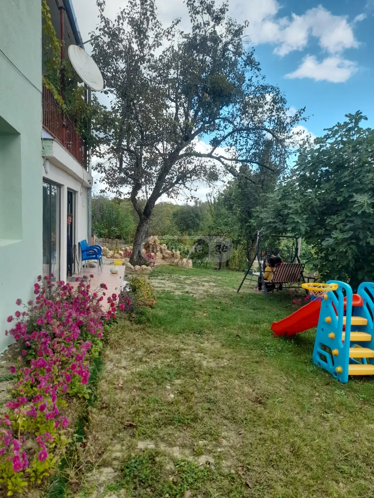 3 Room Private House For Sale view 1