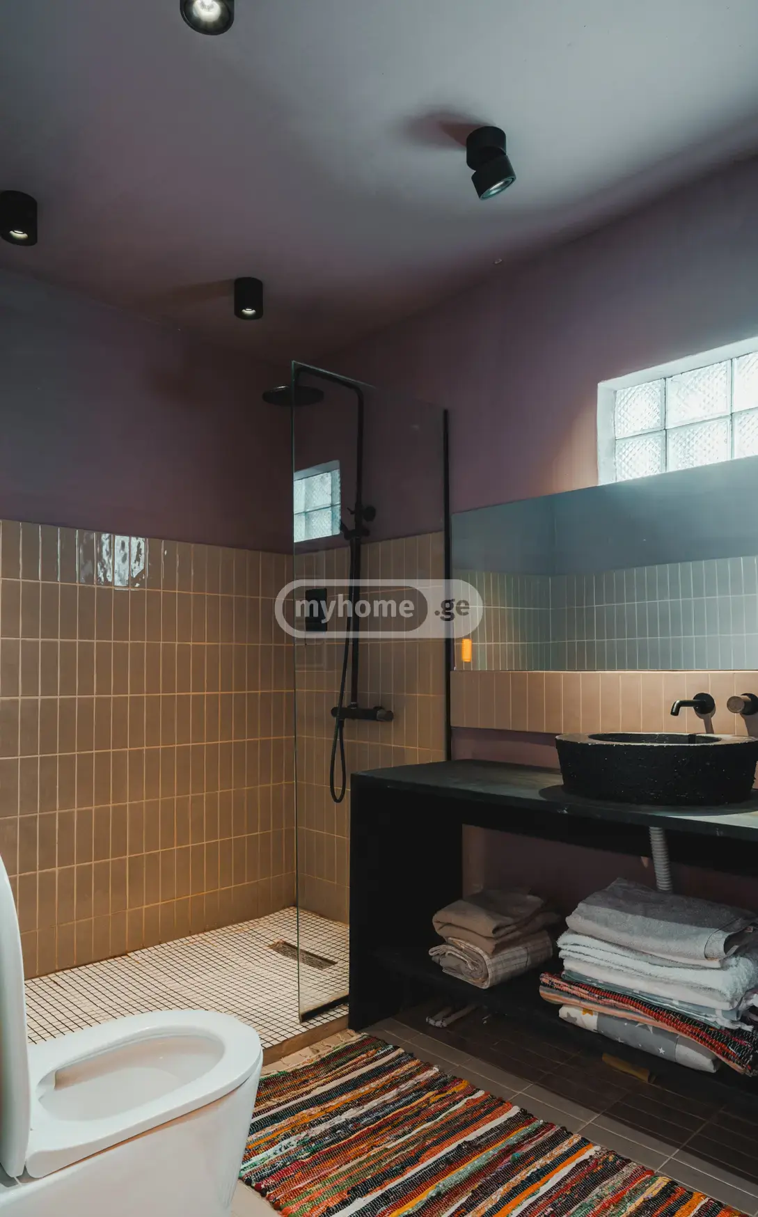 8 Room Country House For Rent In Saguramo, In Mtskheta Municipality view 5