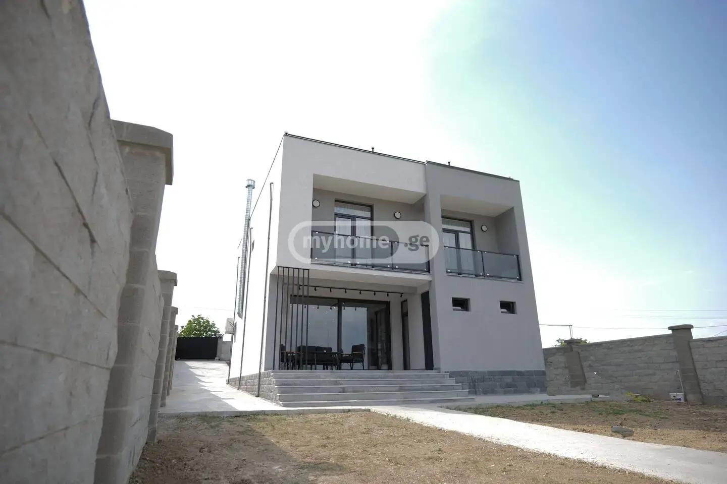 7 Room Country House For Rent In Saguramo, In Mtskheta Municipality view 1