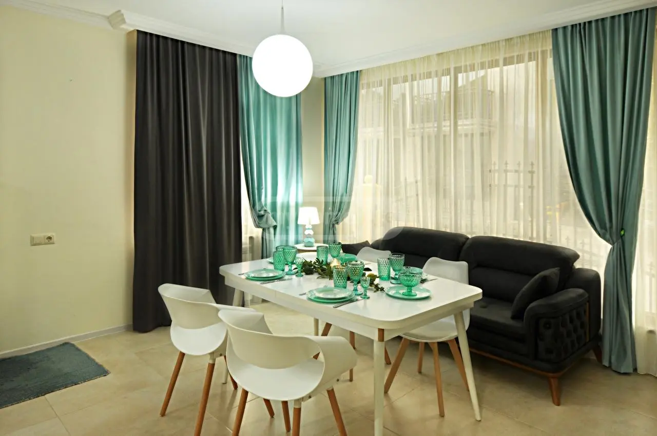 5 Room Private House For Sale view 8