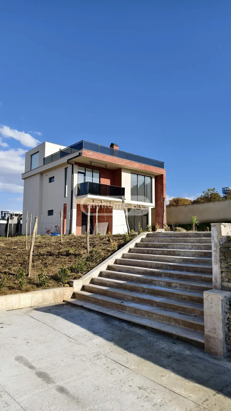 7 Room Country House For Rent In Saguramo, In Mtskheta Municipality view 12