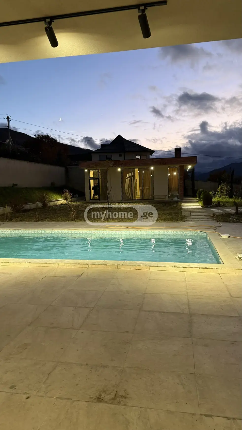 7 Room Country House For Rent In Saguramo, In Mtskheta Municipality view 1