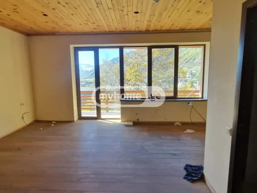 10+ Room Hotel For Sale In Mestia view 3