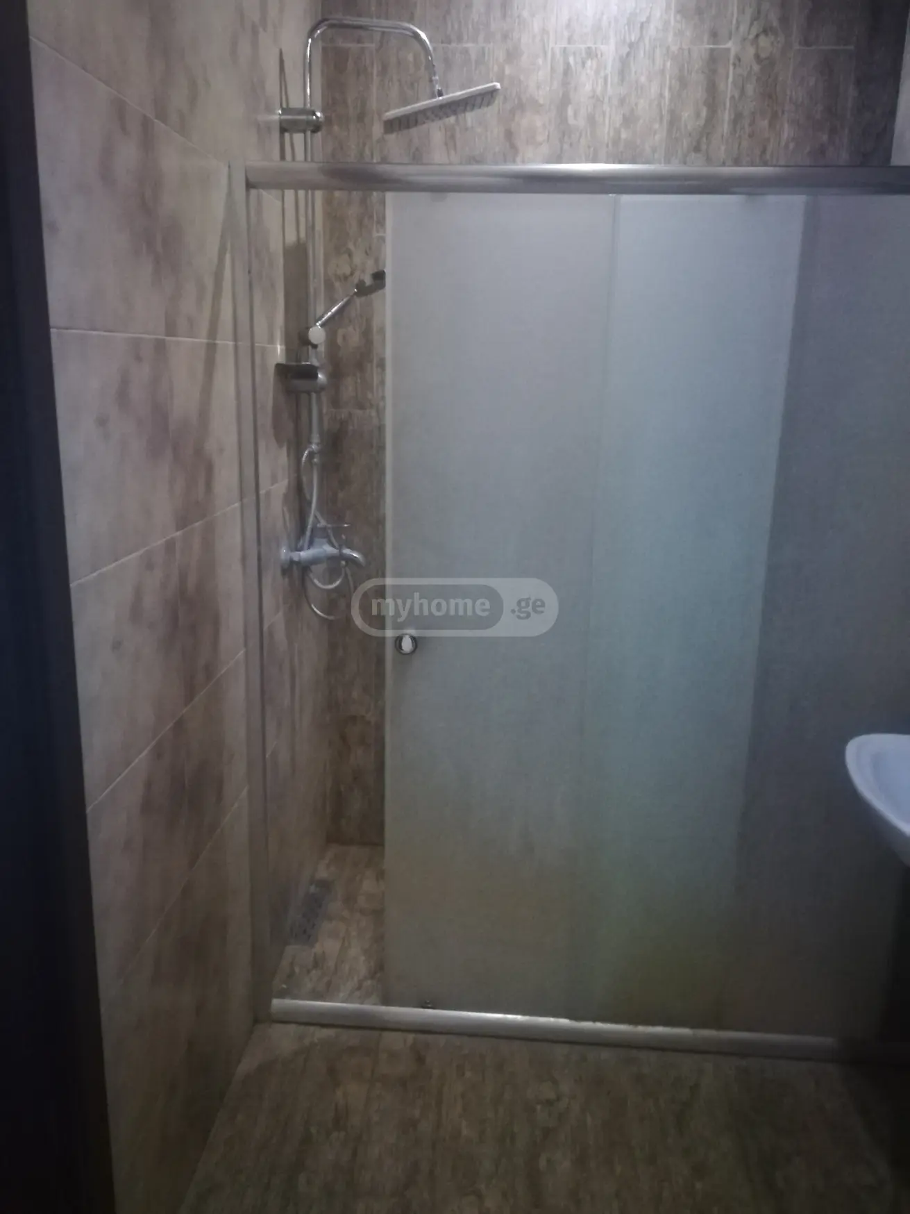1 Room Apartment Daily Rent In Gldani view 10