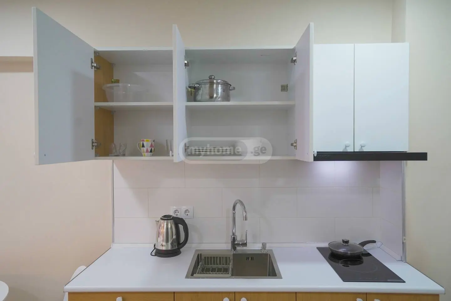 1 Room Hotel Daily Rent In Bakuriani view 5