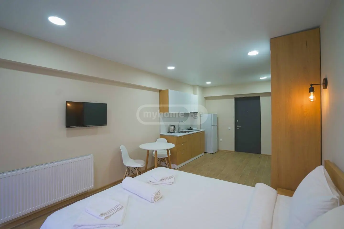 1 Room Hotel Daily Rent In Bakuriani view 2