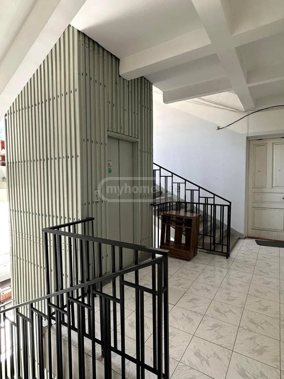 2 Room Apartment For Rent In Mtatsminda view 12