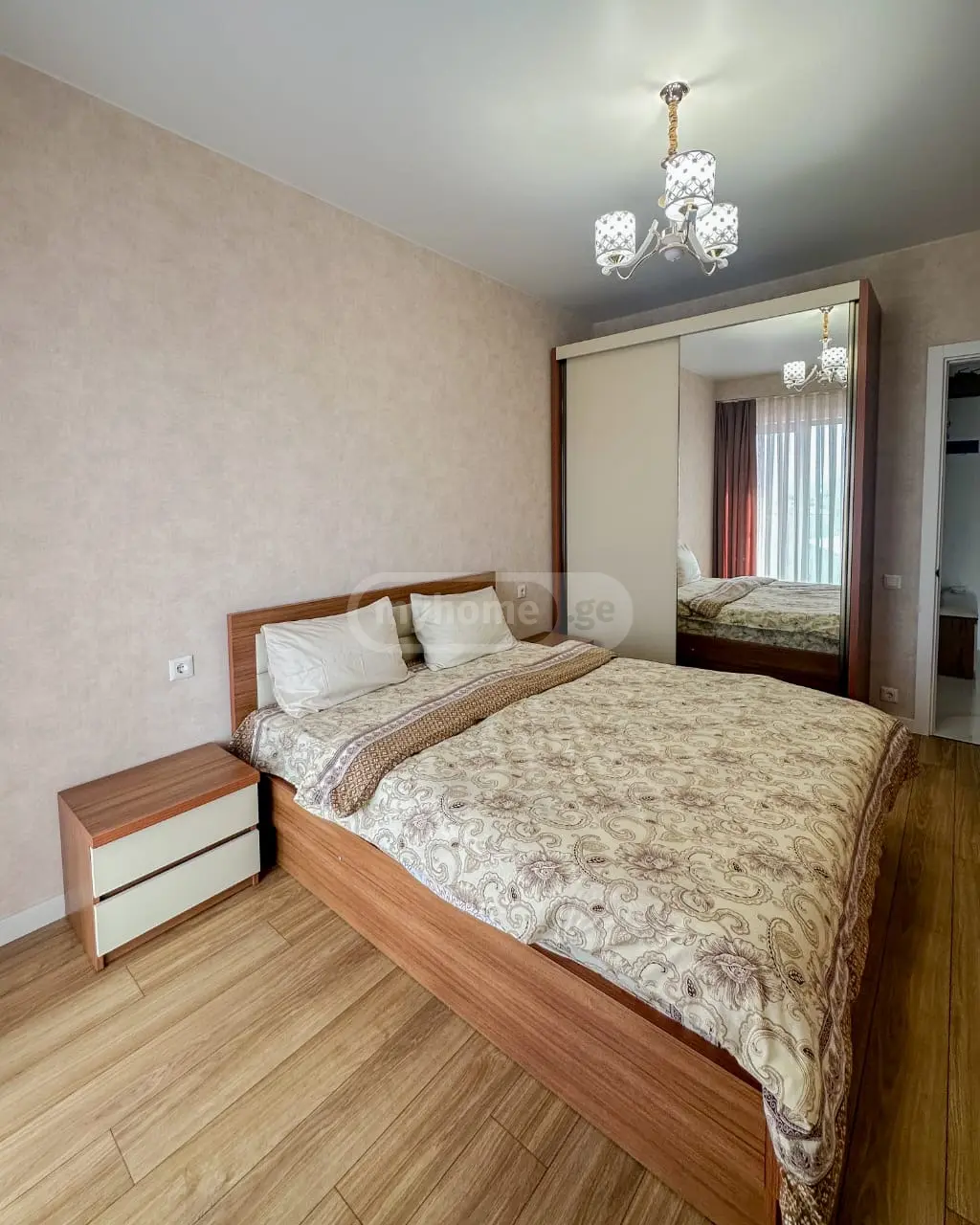 2 Room Apartment Daily Rent In Avlabari view 6