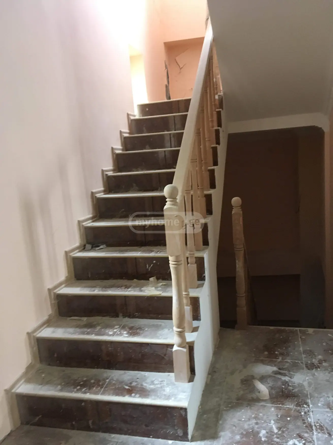 10+ Room Hotel For Sale In Signagi view 8