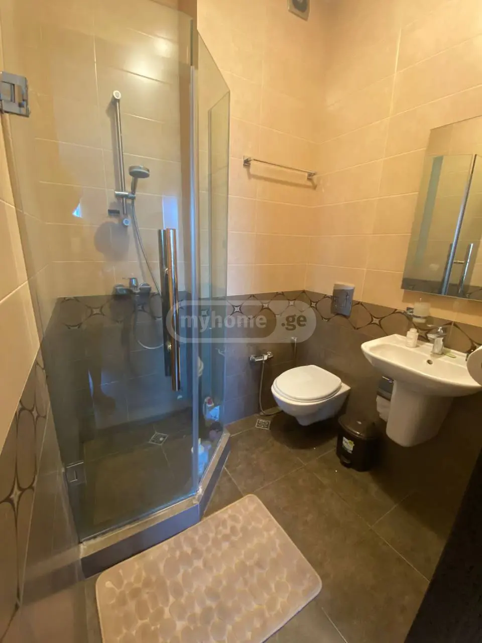 4 Room Apartment For Rent In Vake view 9