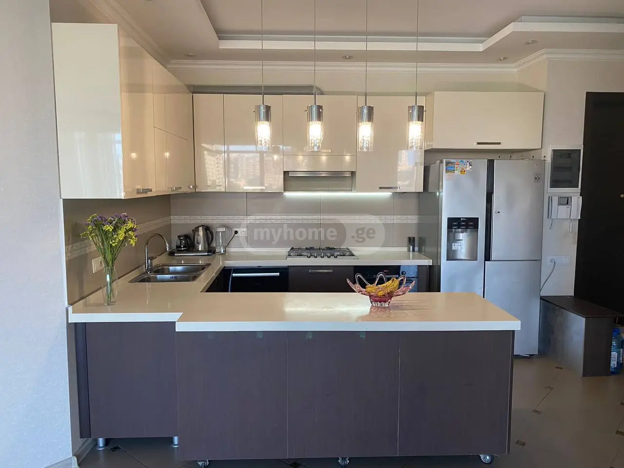 4 Room Apartment For Rent In Vake view 2