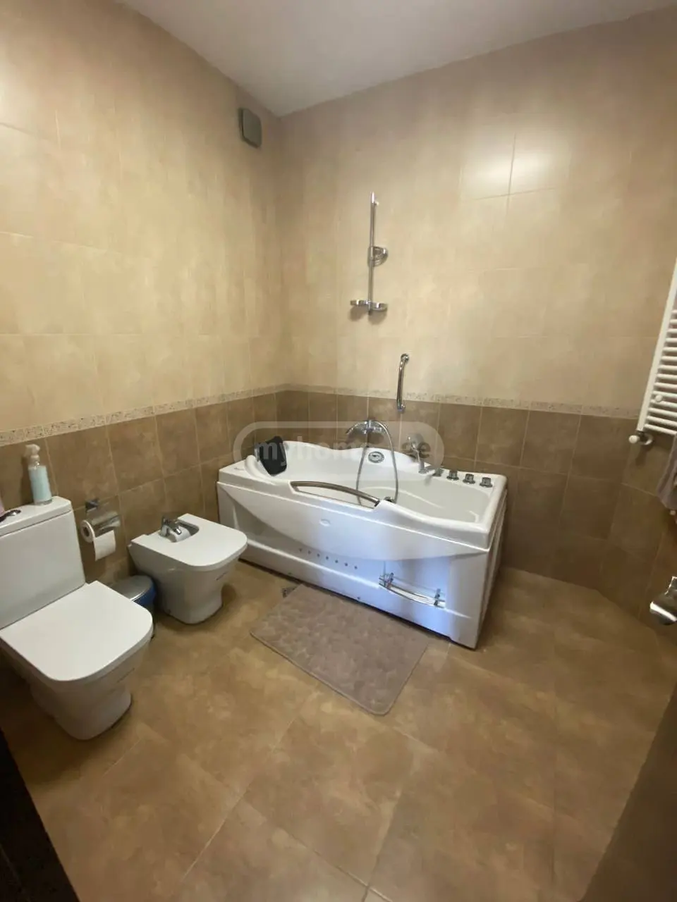 4 Room Apartment For Rent In Vake view 10