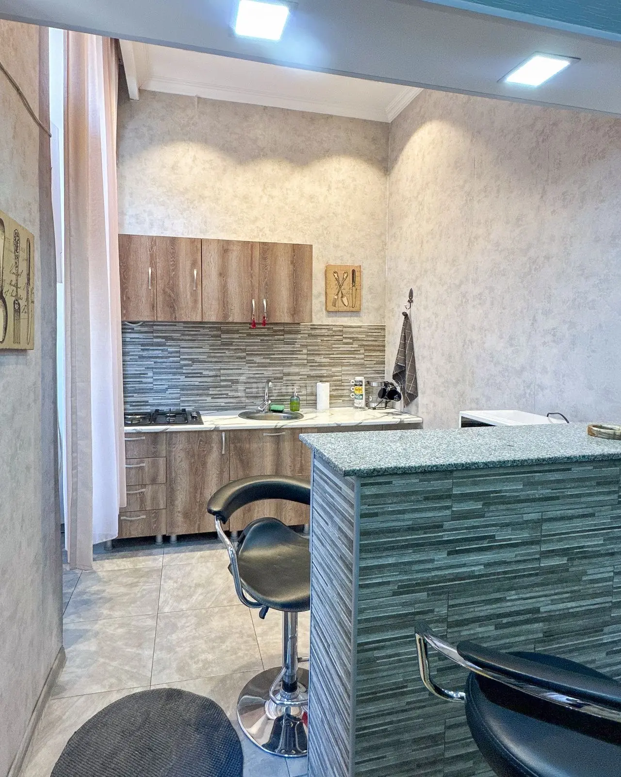 2 Room Apartment Daily Rent In Sololaki view 10