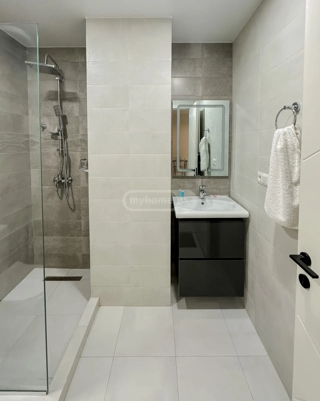 2 Room Apartment Daily Rent In Avlabari view 8