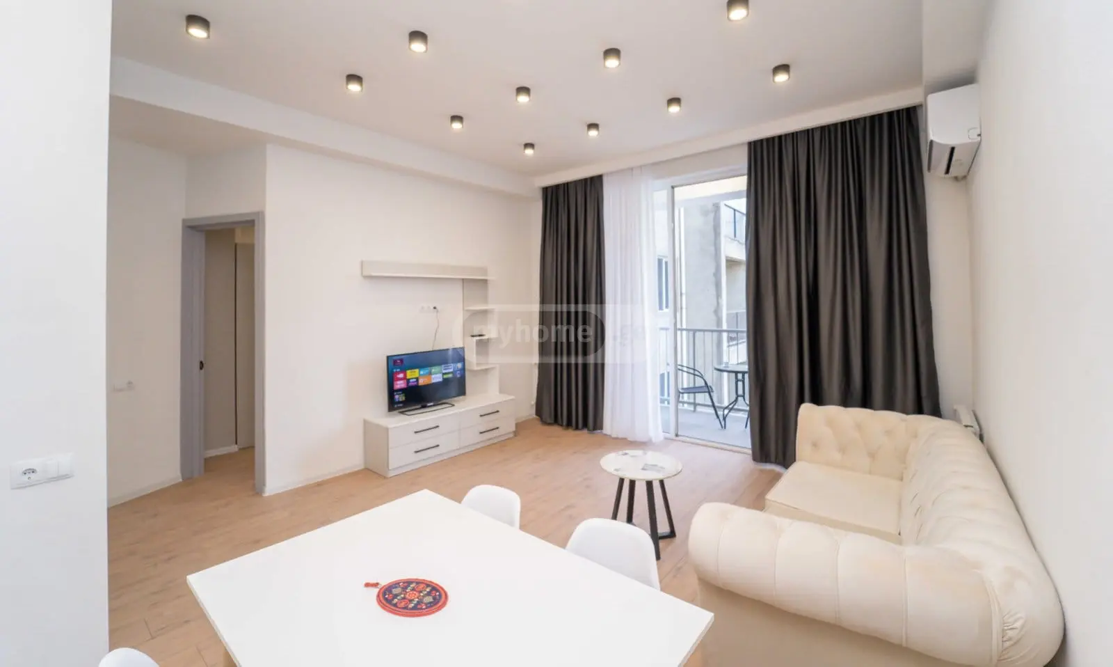 2 Room Apartment Daily Rent In Saburtalo view 1