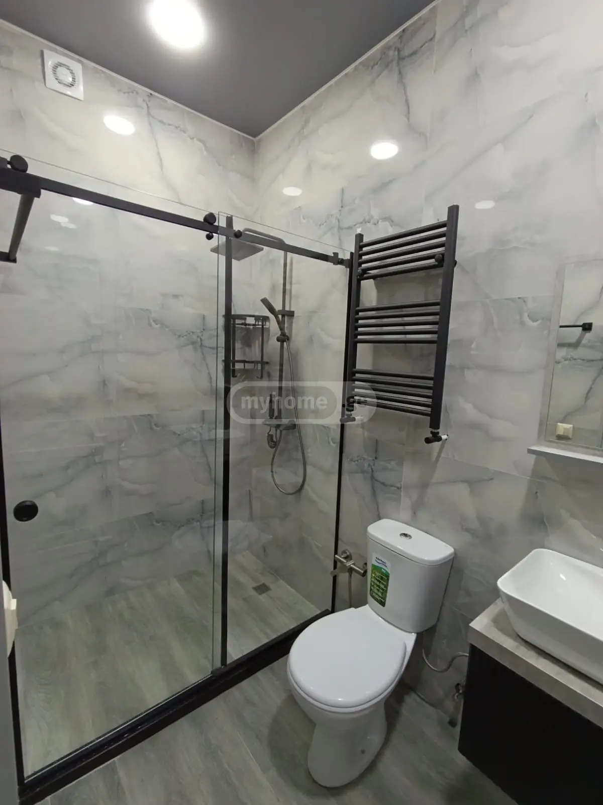 3 Room Apartment Daily Rent Javakhishvilis Ubani, In Batumi view 4