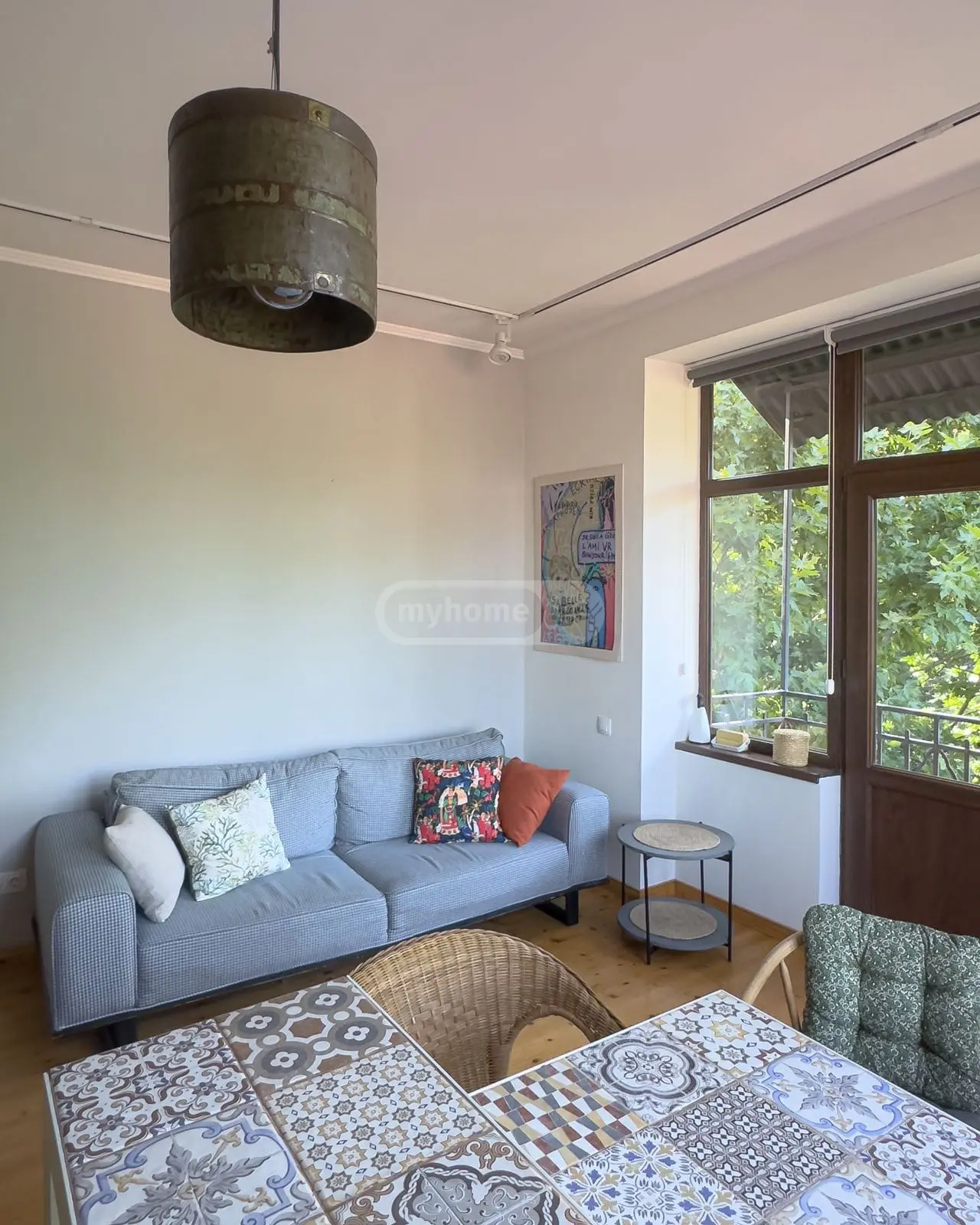 2 Room Apartment Daily Rent In Sololaki view 3