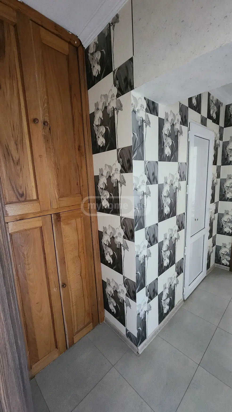 5 Room Apartment For Sale view 3