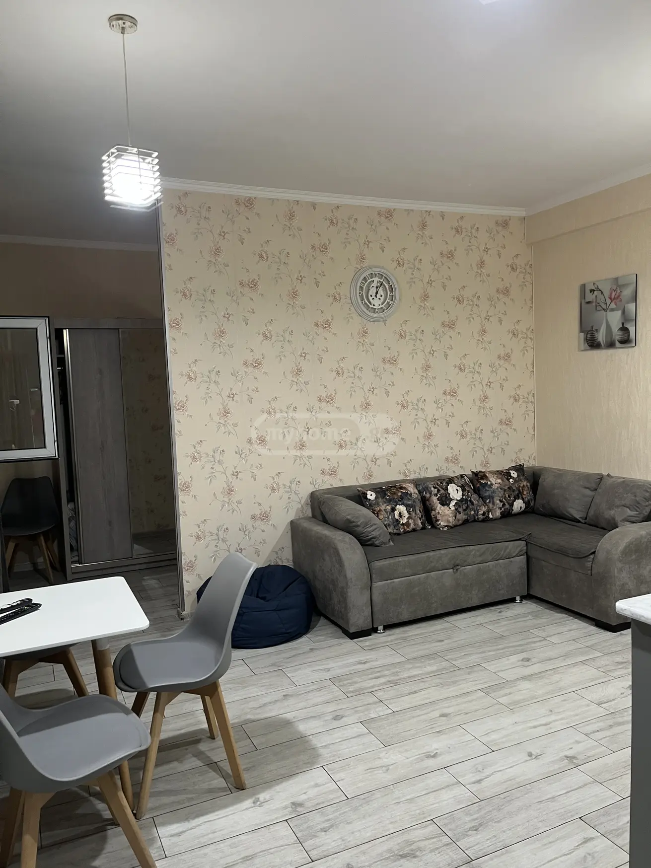 2 Room Apartment Daily Rent In Varketili view 2