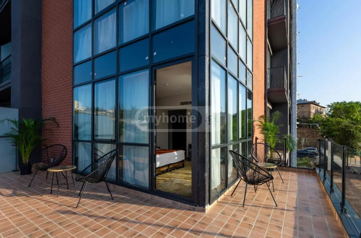 10+ Room Hotel For Rent In Krtsanisi view 2