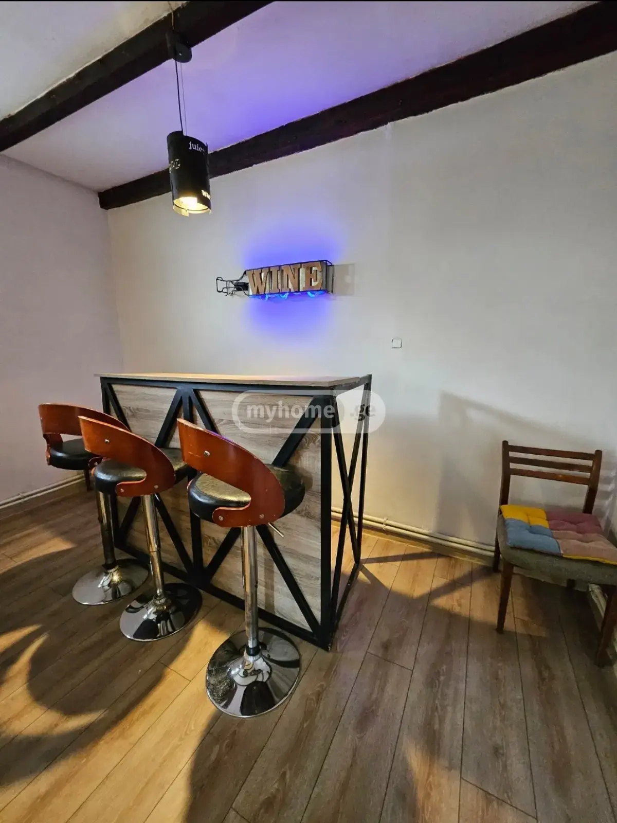 6 Room Country House For Rent In Tskneti view 2