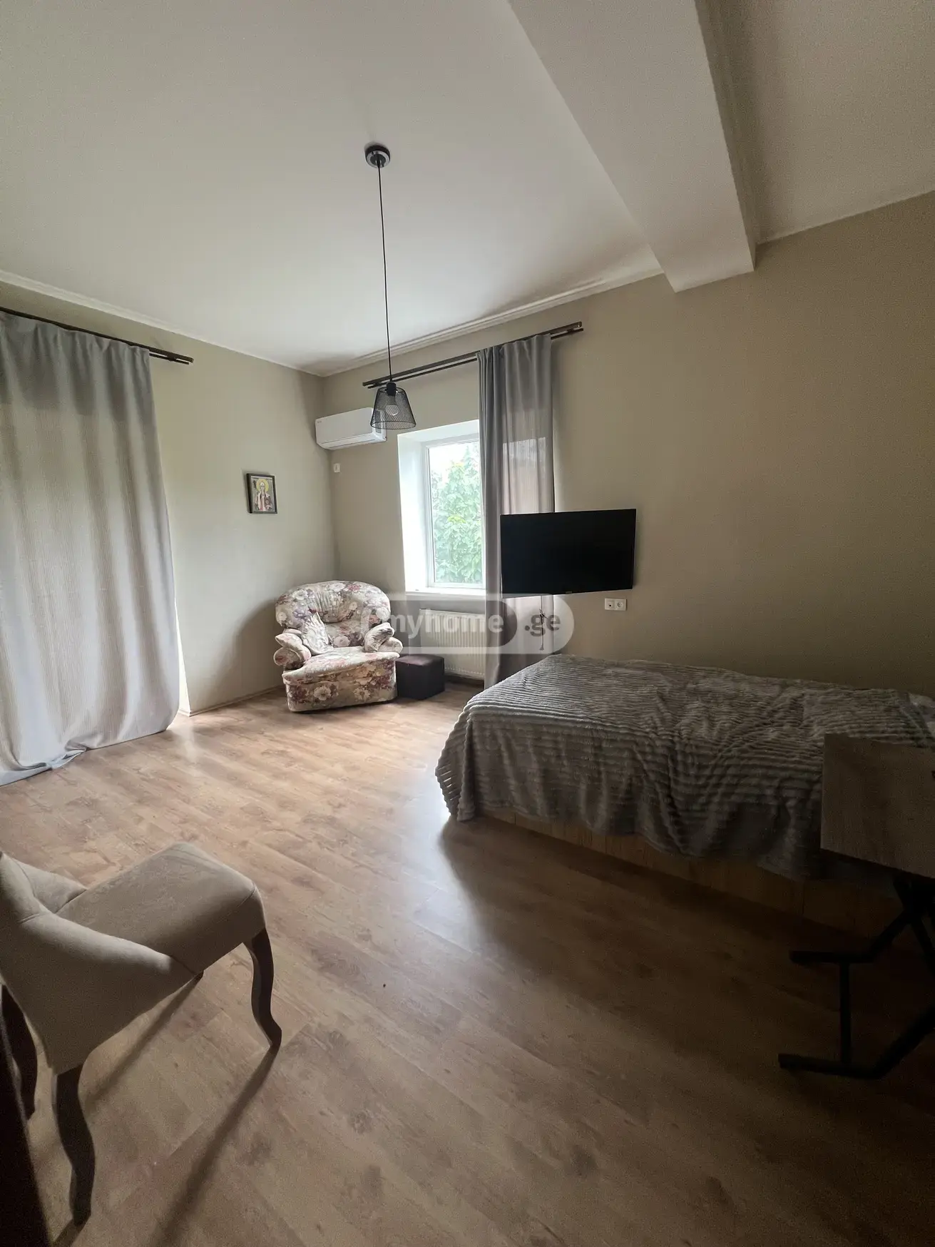 10+ Room Private House For Rent In Mtskheta view 6