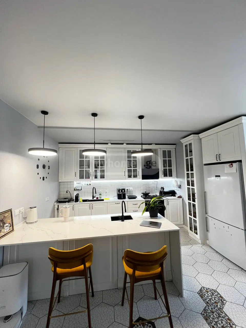 9 Room Private House For Sale view 3