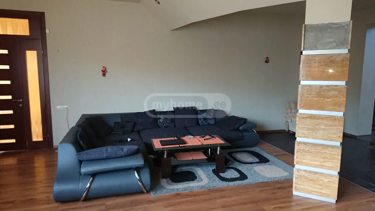 8 Room Country House Daily Rent In Saguramo, In Mtskheta Municipality view 11