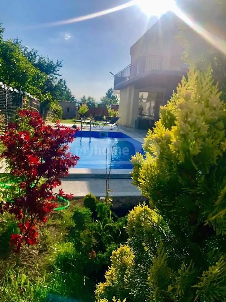 6 Room Country House Daily Rent In Saguramo, In Mtskheta Municipality view 4
