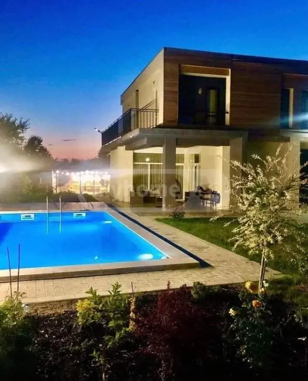 6 Room Country House Daily Rent In Saguramo, In Mtskheta Municipality view 6