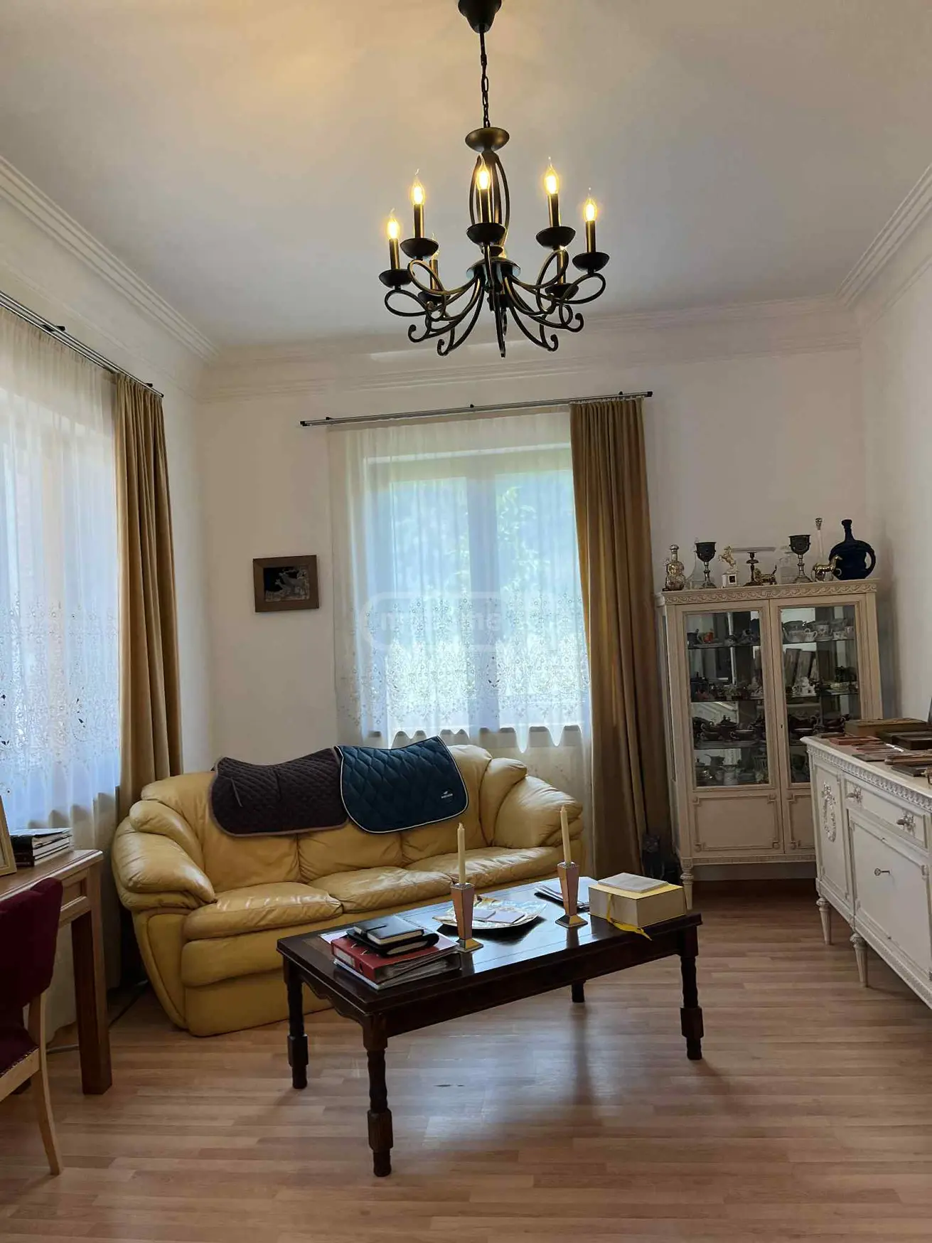 7 Room Private House For Sale view 14
