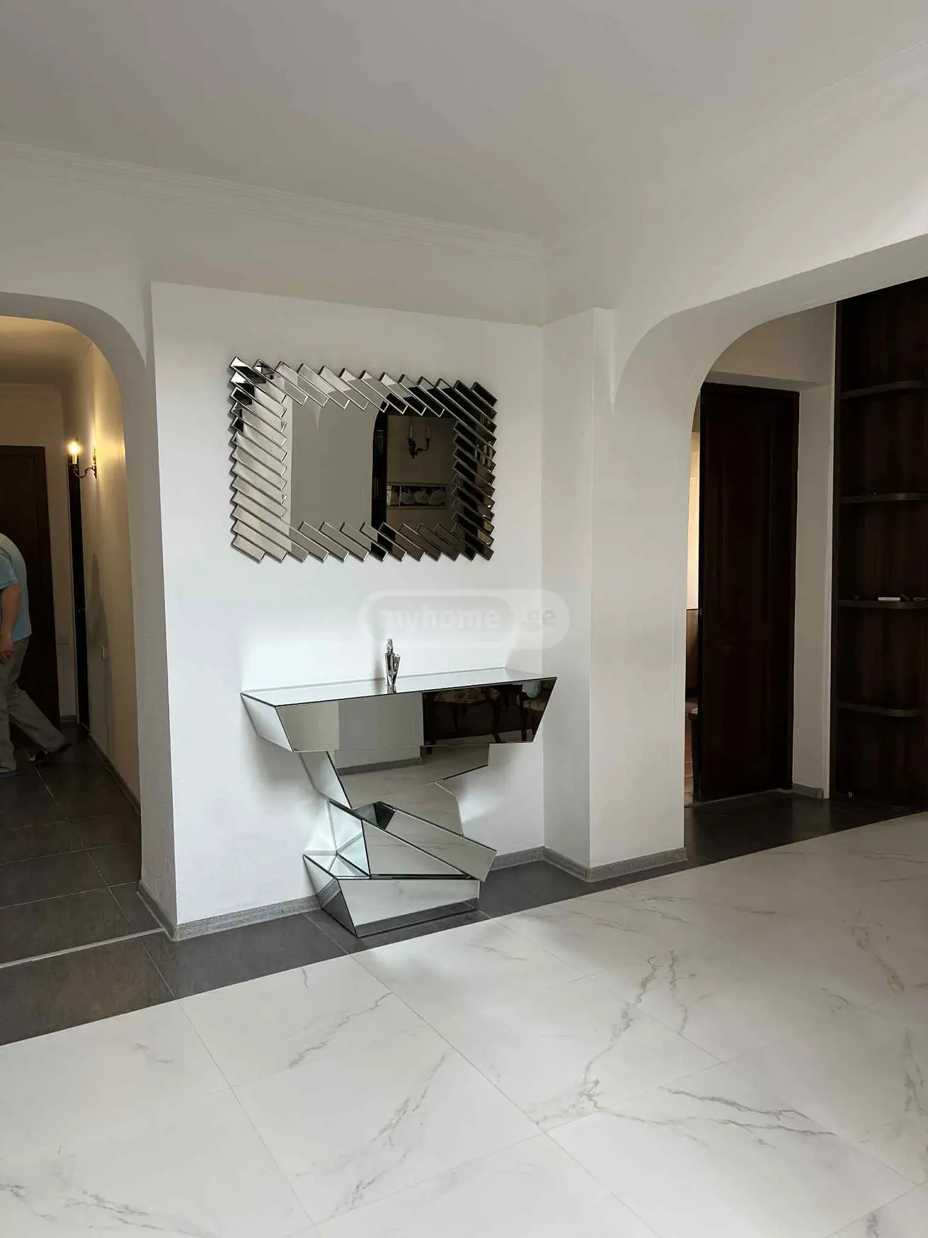 7 Room Private House For Sale view 9
