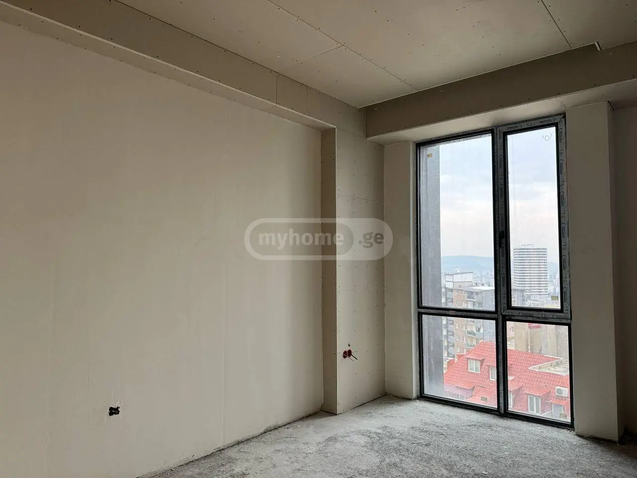 2 Room Apartment For Sale view 3