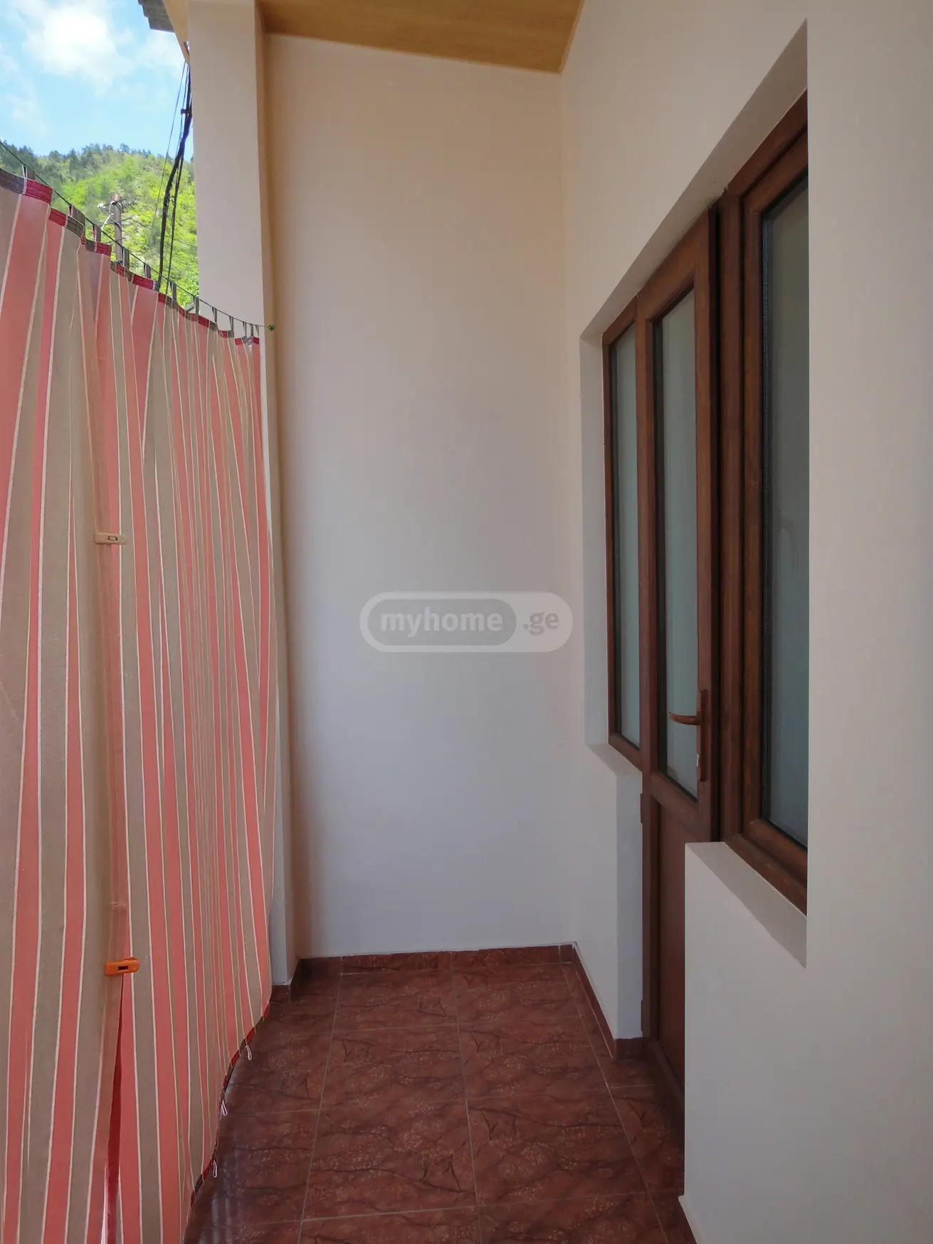 2 Room Apartment Daily Rent In Borjomi view 12