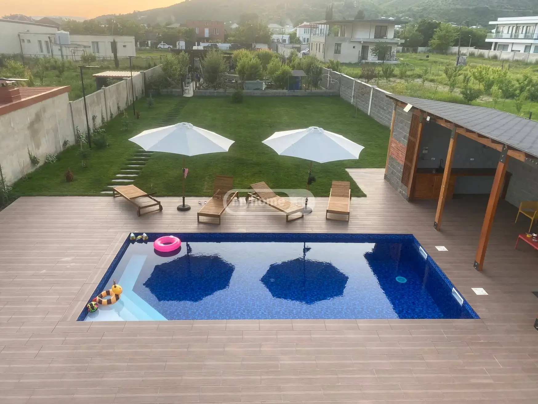 7 Room Country House For Rent In Saguramo, In Mtskheta Municipality view 11