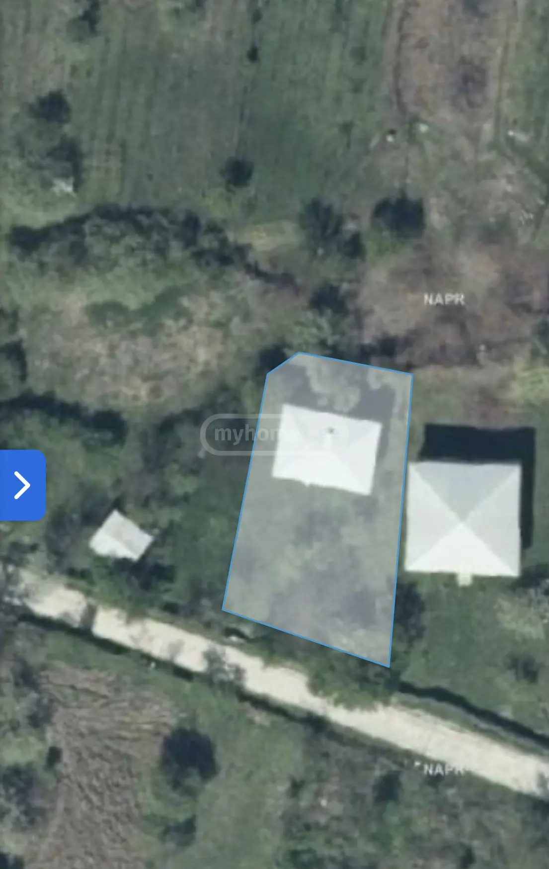 8 Room Private House For Sale view 6