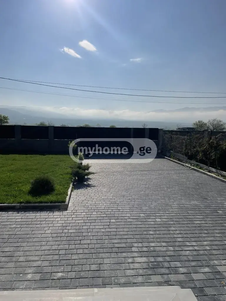 7 Room Country House For Rent In Saguramo, In Mtskheta Municipality view 8