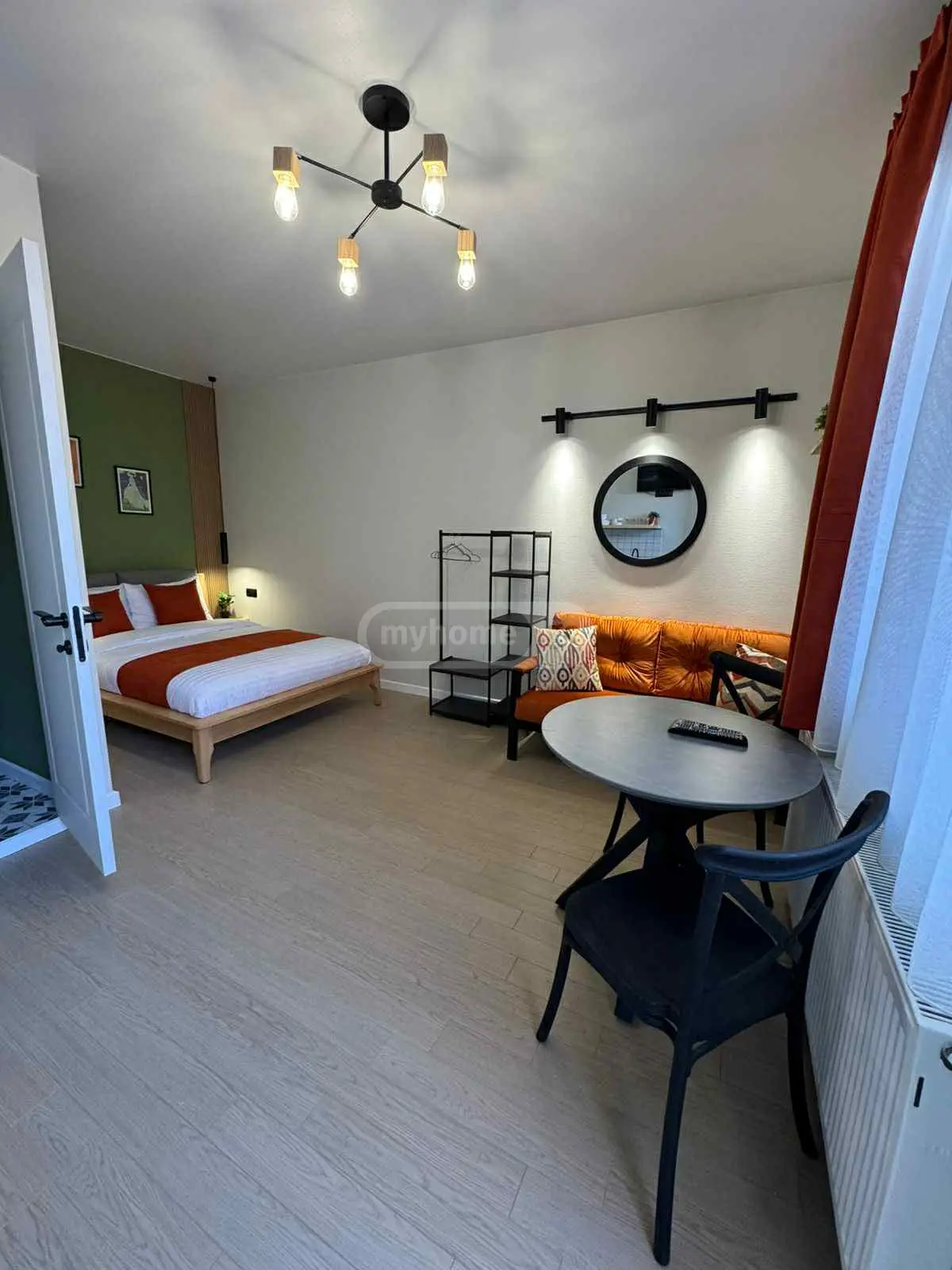 1 Room Flat Daily Rent. Mtatsminda view 10