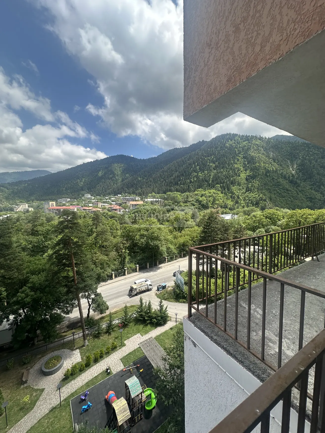 4 Room Apartment For Sale view 9
