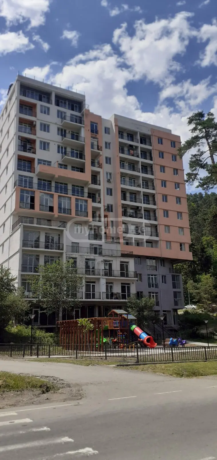 4 Room Apartment For Sale view 3