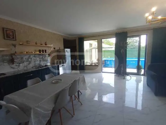 5 Room Private House For Rent In Avlabari view 9