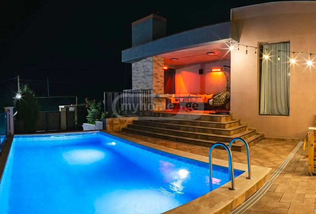 6 Room Private House Daily Rent In Saguramo, In Mtskheta Municipality view 3