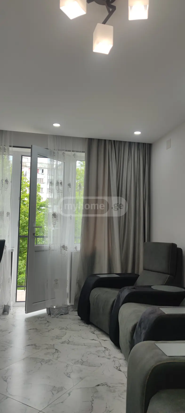 1 Room Apartment Daily Rent In Foti view 9