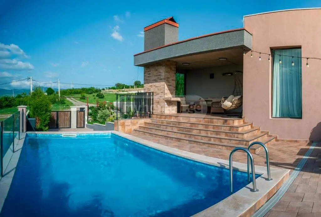6 Room Private House Daily Rent In Saguramo, In Mtskheta Municipality view 1