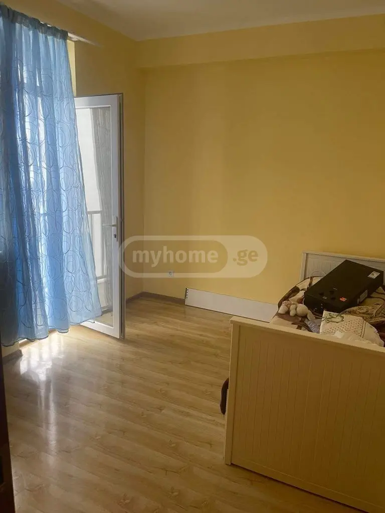 3 Room Apartment For Rent In Tskaltubo view 1
