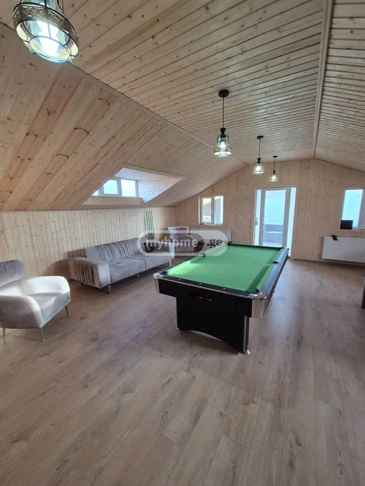 7 Room Country House For Rent In Vake view 2