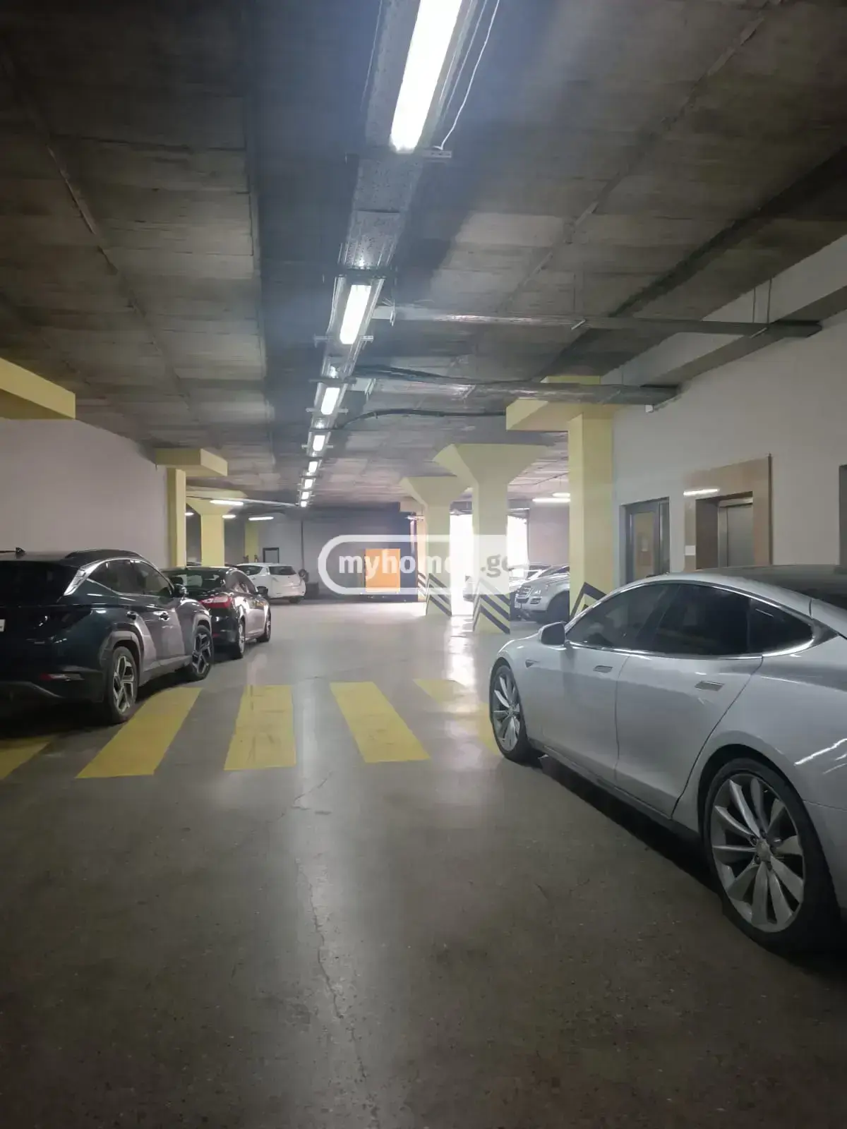 Office Commercial Area For Rent In Digomi view 9